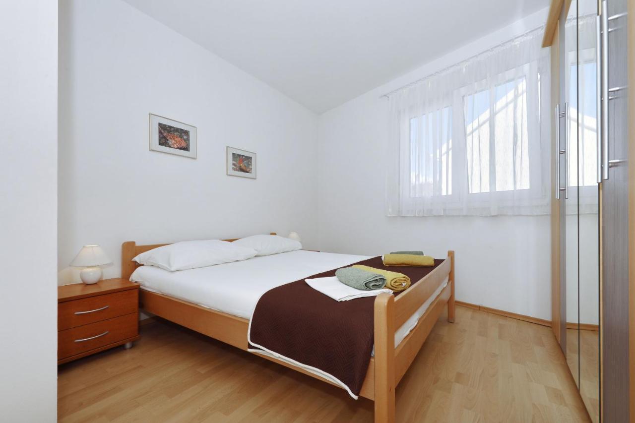 Apartment Alexa Turanj Exterior photo